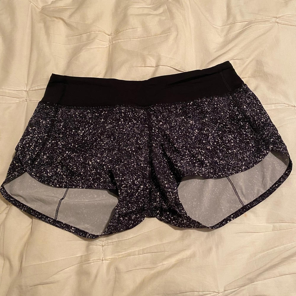 Lululemon Speed Up Shorts 2.5